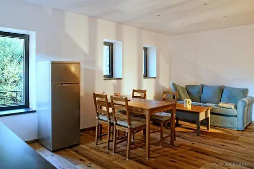 Alojamento de Acomodação e Pequeno-almoço Les Marronniers 4*